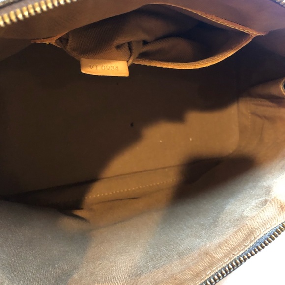 SOLD! Auth Louis Vuitton Alma! - Picture 8 of 8